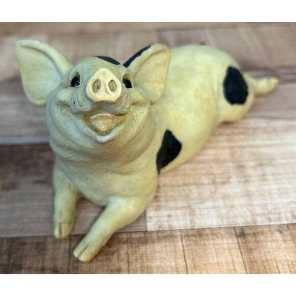 Vintage Ceramic Pig Figurine With Black Spots Lifelike Design Farmhouse Decor Co - Picture 3 of 4